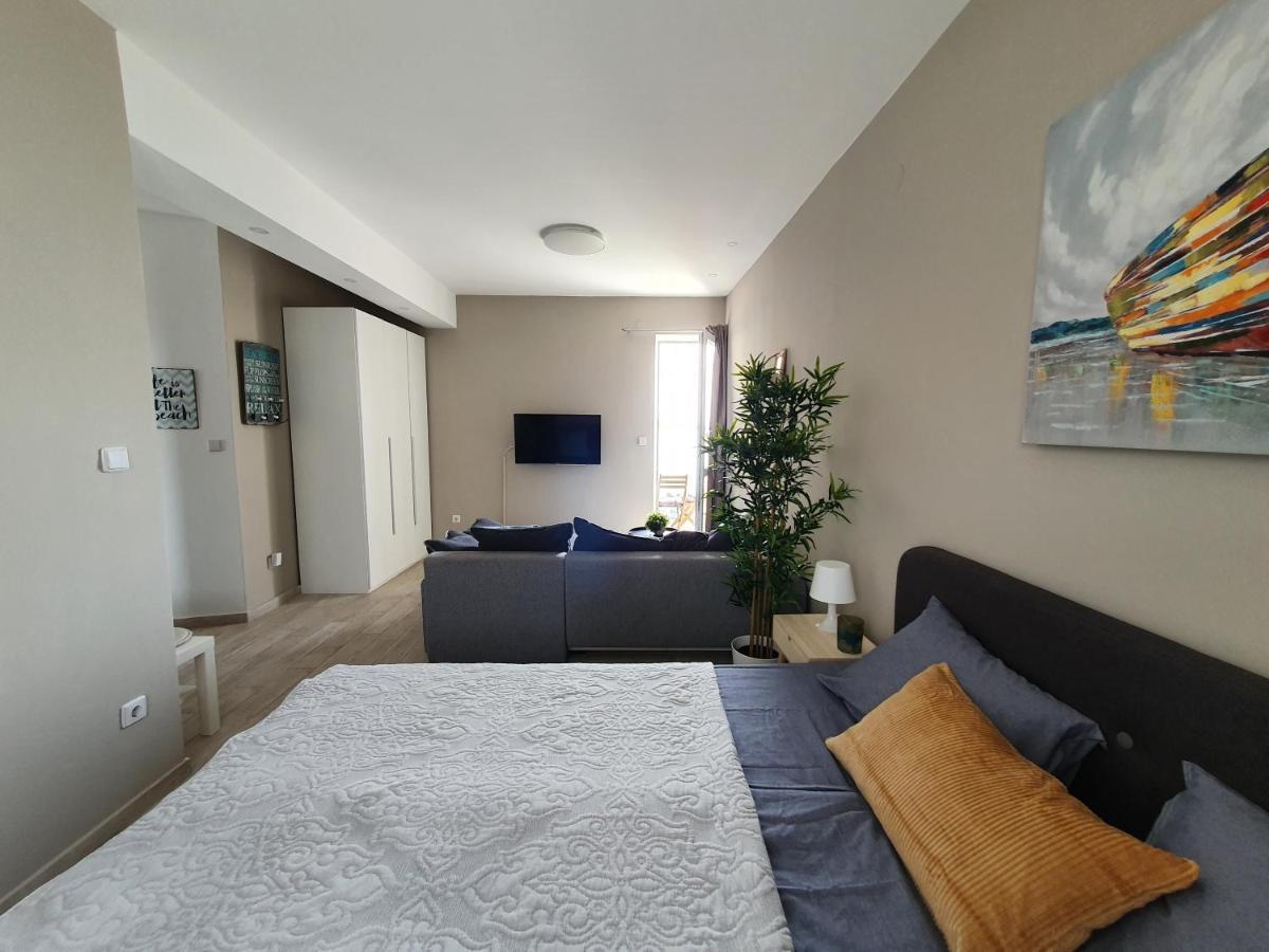 Apartment Danijela Novalja Eksteriør billede